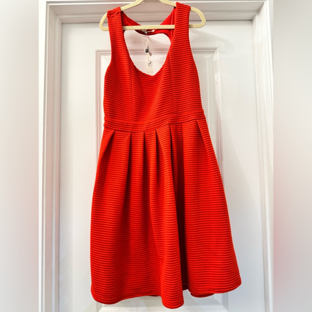 Red Sleeveless Open Back Dress